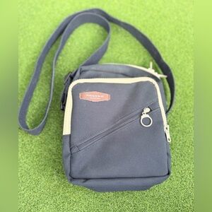 Walking in the Air Navy Organizing Crossbody Bag Travel Purse